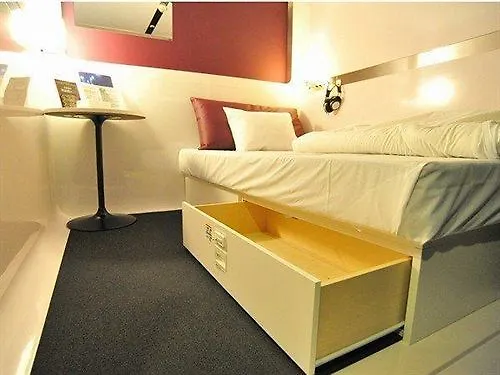 First Cabin Kyoto Karasuma For Women Capsule hotel