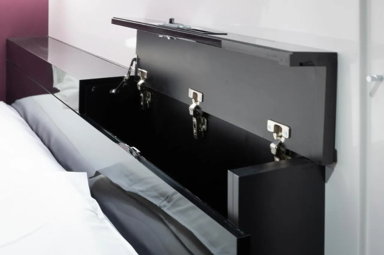 First Cabin Kyoto Karasuma For Women Capsule hotel